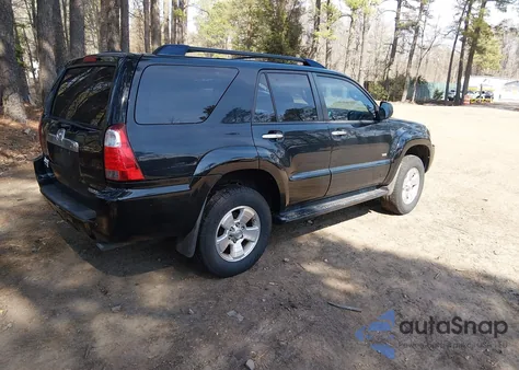 2007 Toyota 4Runner Sr5 V6 z USA, uszkodzony, nr VIN JTEZU14R270089571